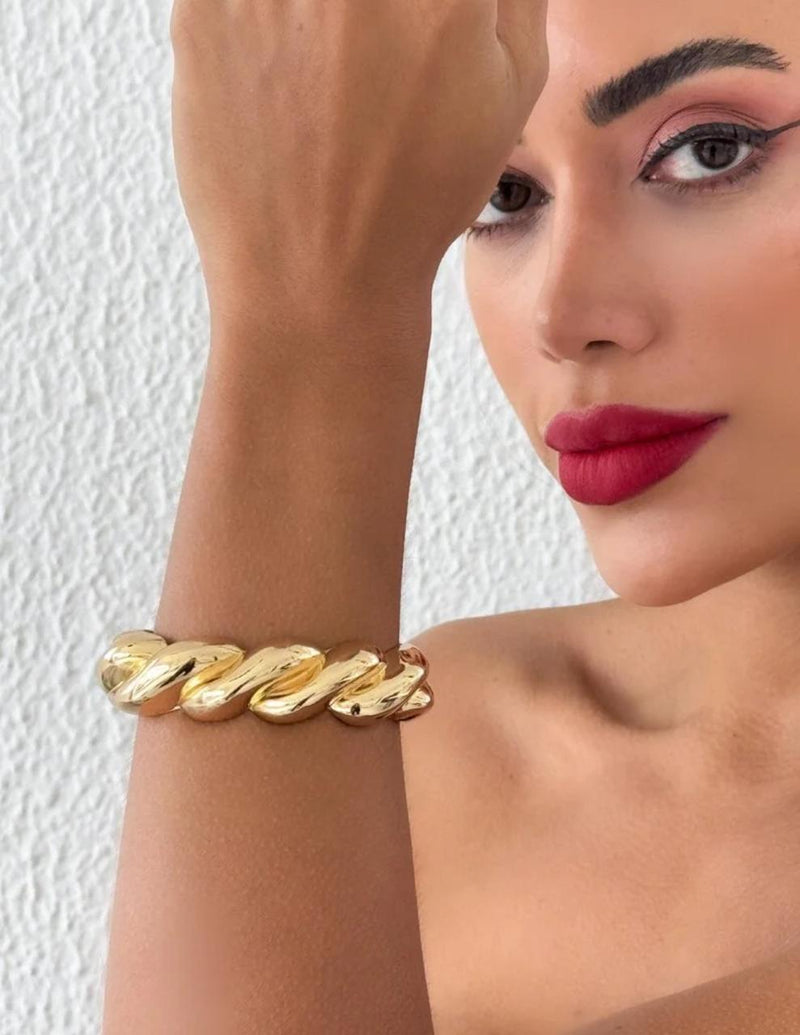 Bracelete Folheado Dourado Laço Trança